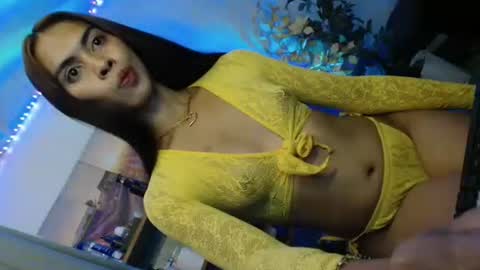 Snapshot of jenny20_xxx chatting on 04/24/26, 08:55 PRETTY JENNY online show from 04/24/26, 08:55