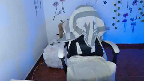 jenny__666 online show from 12/03/25, 11:14