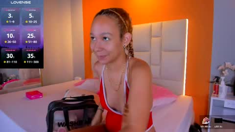 Snapshot of jenny__lawrence chatting on 06/03/26, 03:53 jenny__lawrence online show from 06/03/26, 03:53