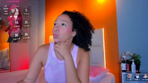 Snapshot of jenny__lawrence chatting on 06/23/26, 03:04 jenny__lawrence online show from 06/23/26, 03:04