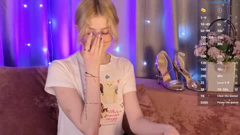 jenny_bunny_ online show from 01/10/25, 07:25