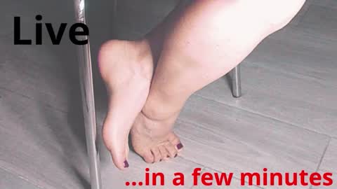 Jenny online show from 02/09/25, 02:40