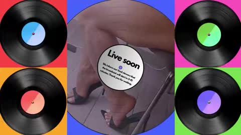 Jenny online show from 10/23/25, 09:35