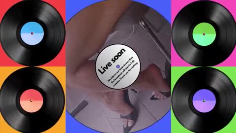 Jenny online show from 11/17/25, 02:45