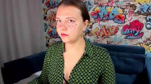 Jenny online show from 09/14/25, 11:59