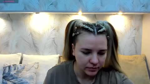 Snapshot of jenny_jimmy chatting on 02/19/26, 01:12 Jenny online show from 02/19/26, 01:12