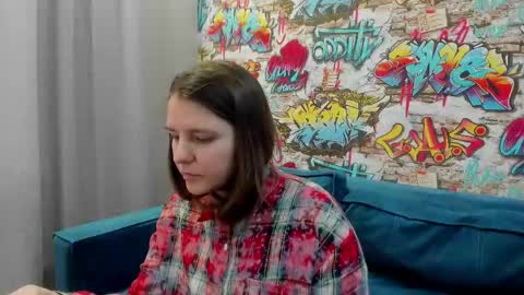 Jenny online show from 04/22/26, 09:33