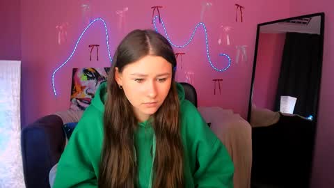 Jenny online show from 04/10/26, 06:07