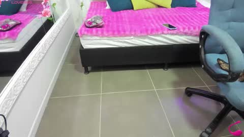 jenny_stark online show from 01/13/26, 11:15