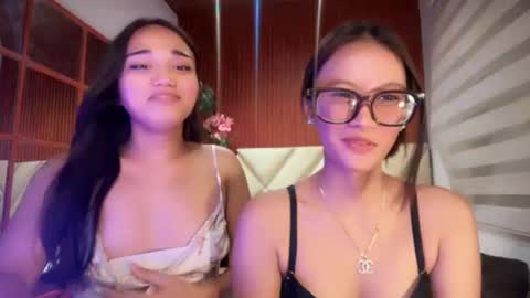 Snapshot of jenny_sweetgirlx chatting on 06/27/26, 05:01 jenny_sweetgirlx online show from 06/27/26, 05:01