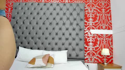 jenny_towers online show from 02/02/25, 08:24