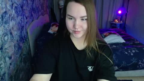 Snapshot of jennyattal chatting on 11/26/25, 03:07 Jenny online show from 11/26/25, 03:07