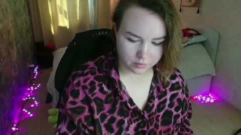 Jenny online show from 04/29/26, 07:12
