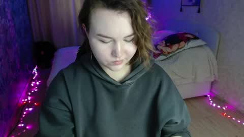 Jenny online show from 05/06/26, 04:19