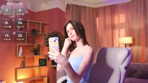 Snapshot of jennyfer_me chatting on 09/28/25, 11:26 jennyfer_me online show from 09/28/25, 11:26