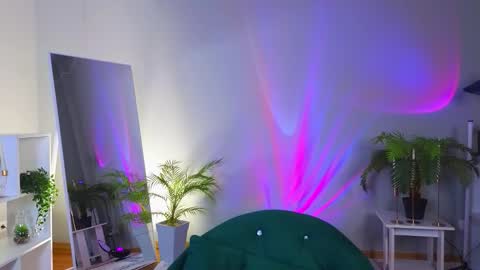 jennyfer_me online show from 11/10/25, 11:53