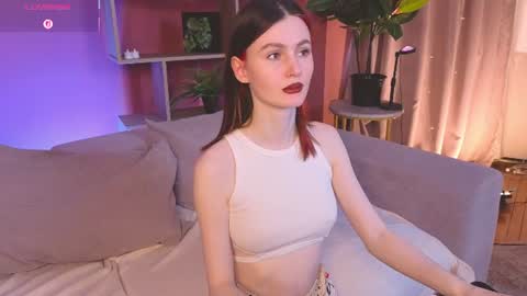 jennyfer_me online show from 06/15/26, 12:40