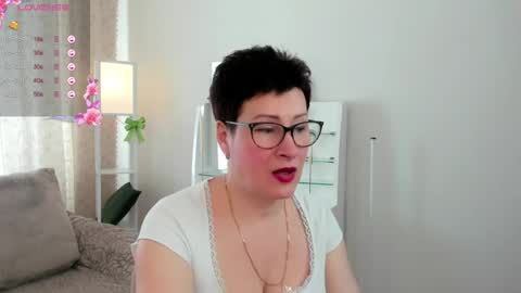 Jenny online show from 04/29/26, 08:18