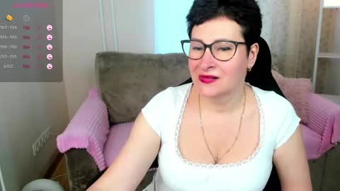 Jenny online show from 05/17/26, 08:34
