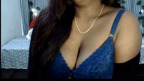 jenny online show from 01/08/25, 03:07