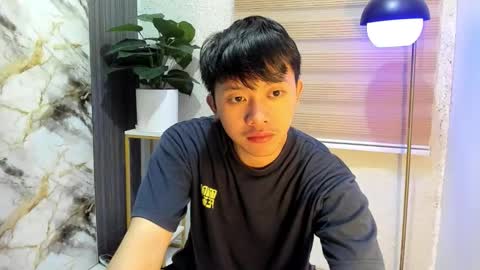 jeppie online show from 10/13/25, 06:08