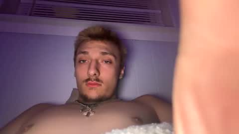 Snapshot of jerejb35 chatting on 03/29/26, 07:52 jerejb35 online show from 03/29/26, 07:52