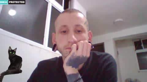 Snapshot of jerelovedfreak chatting on 12/02/24, 03:58 J online show from 12/02/24, 03:58