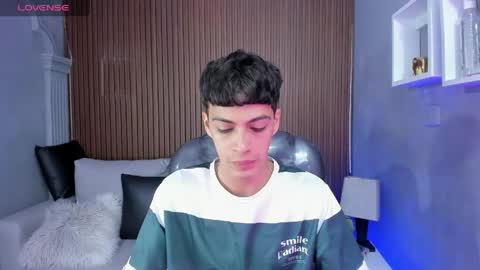 Snapshot of jeremias_1 chatting on 05/12/26, 12:46 JEREMIAS online show from 05/12/26, 12:46