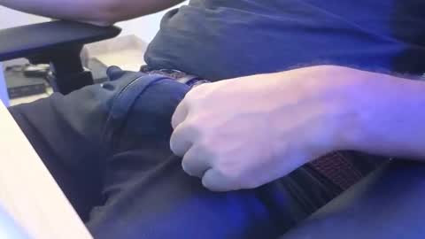 Snapshot of jeremie18cms chatting on 10/12/25, 05:34 Machine Sperme online show from 10/12/25, 05:34