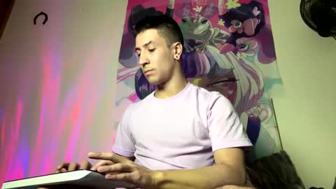 Snapshot of jeremmy_mclayne chatting on 12/31/24, 05:00 Jeremmy online show from 12/31/24, 05:00