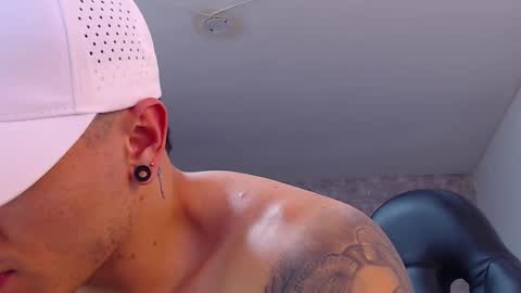 Snapshot of jeremy_lane chatting on 01/03/25, 12:22 Jeremy lane online show from 01/03/25, 12:22