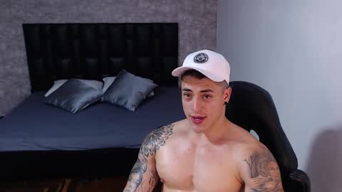 Snapshot of jeremy_lane chatting on 01/16/25, 02:19 Jeremy lane online show from 01/16/25, 02:19