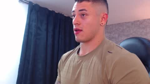 Snapshot of jeremy_lane chatting on 09/18/25, 11:29 Jeremy lane online show from 09/18/25, 11:29