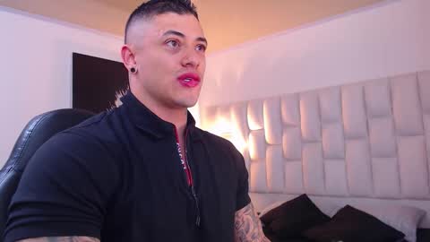 Snapshot of jeremy_lane chatting on 11/16/25, 03:39 Jeremy lane online show from 11/16/25, 03:39