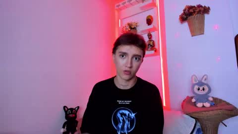 Snapshot of jeremy_salvatore_ chatting on 10/27/25, 04:38 jero independent model online show from 10/27/25, 04:38