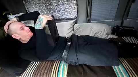 Snapshot of jeremycassanova chatting on 11/29/25, 05:21 Jeremy online show from 11/29/25, 05:21