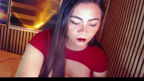 LEXIE online show from 02/12/25, 01:19
