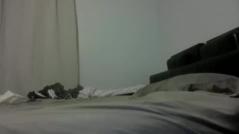 Snapshot of jerkjon1692 chatting on 03/22/26, 04:05 jerkjon1692 online show from 03/22/26, 04:05