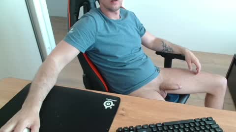 Boy likes daddies online show from 05/03/26, 03:18