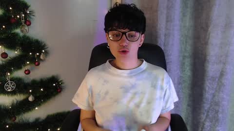 Snapshot of jero_harper1 chatting on 12/18/24, 10:13 jero harper1 online show from 12/18/24, 10:13