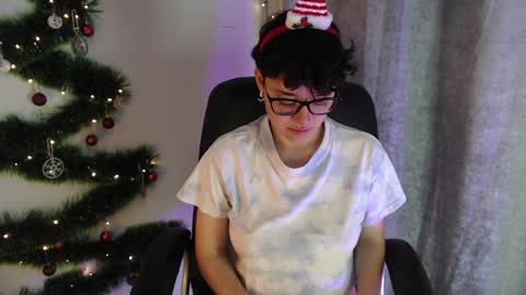 Snapshot of jero_harper1 chatting on 12/25/24, 09:11 jero harper1 online show from 12/25/24, 09:11