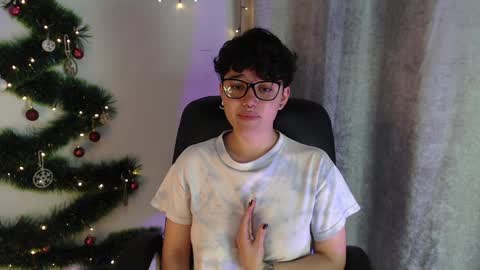 Snapshot of jero_harper1 chatting on 12/26/24, 12:14 jero harper1 online show from 12/26/24, 12:14