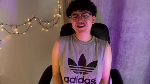 Snapshot of jero_harper1 chatting on 02/19/25, 06:21 jero harper1 online show from 02/19/25, 06:21