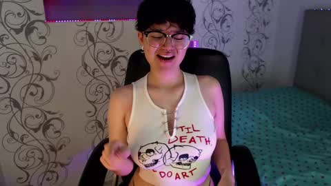 Snapshot of jero_harper1 chatting on 02/25/25, 05:04 jero harper1 online show from 02/25/25, 05:04