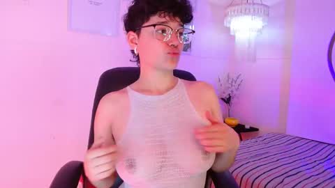 Snapshot of jero_harper1 chatting on 09/16/25, 03:13 jero harper1 online show from 09/16/25, 03:13