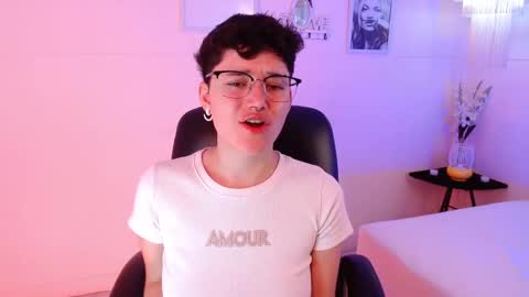 Snapshot of jero_harper1 chatting on 10/06/25, 01:08 jero harper1 online show from 10/06/25, 01:08