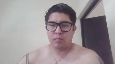 Snapshot of jerrvox15 chatting on 11/10/25, 06:29 Jerrvox online show from 11/10/25, 06:29