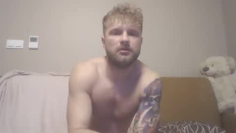 Snapshot of jerryalise chatting on 12/20/24, 12:05 jerryalise online show from 12/20/24, 12:05