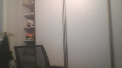 Snapshot of jerryalise chatting on 02/21/25, 04:16 jerryalise online show from 02/21/25, 04:16