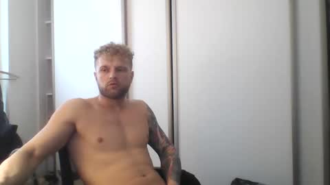 Snapshot of jerryalise chatting on 02/22/25, 07:12 jerryalise online show from 02/22/25, 07:12